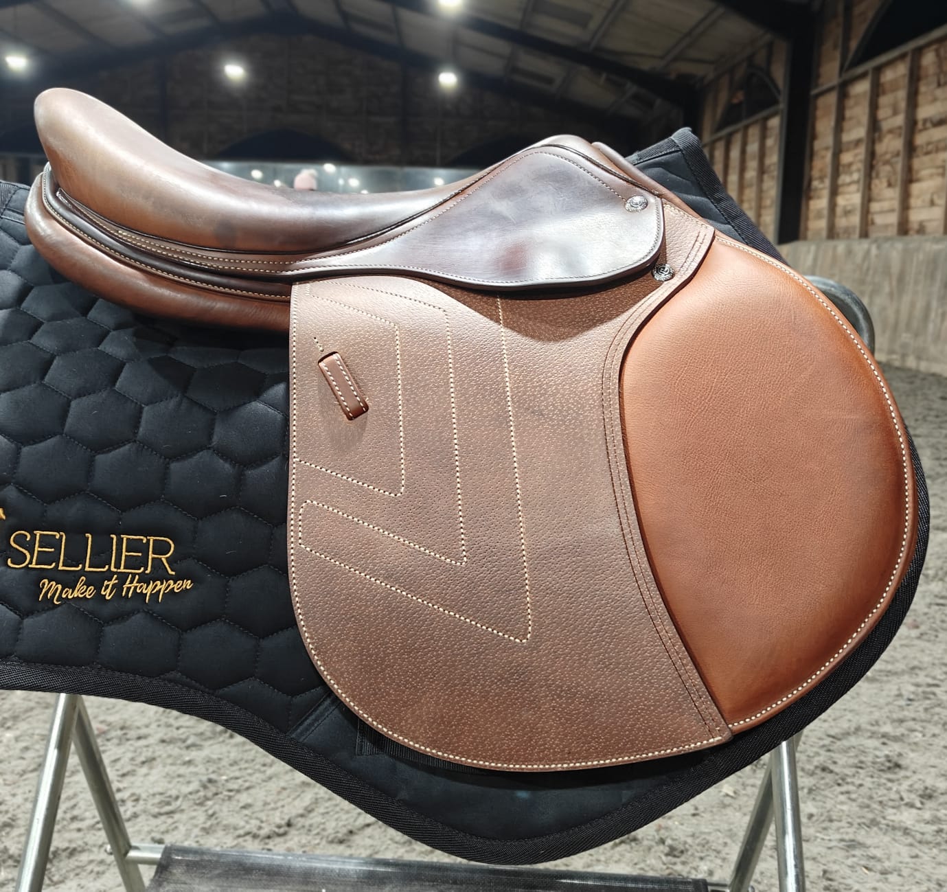 Renaissance F2 - PENDING