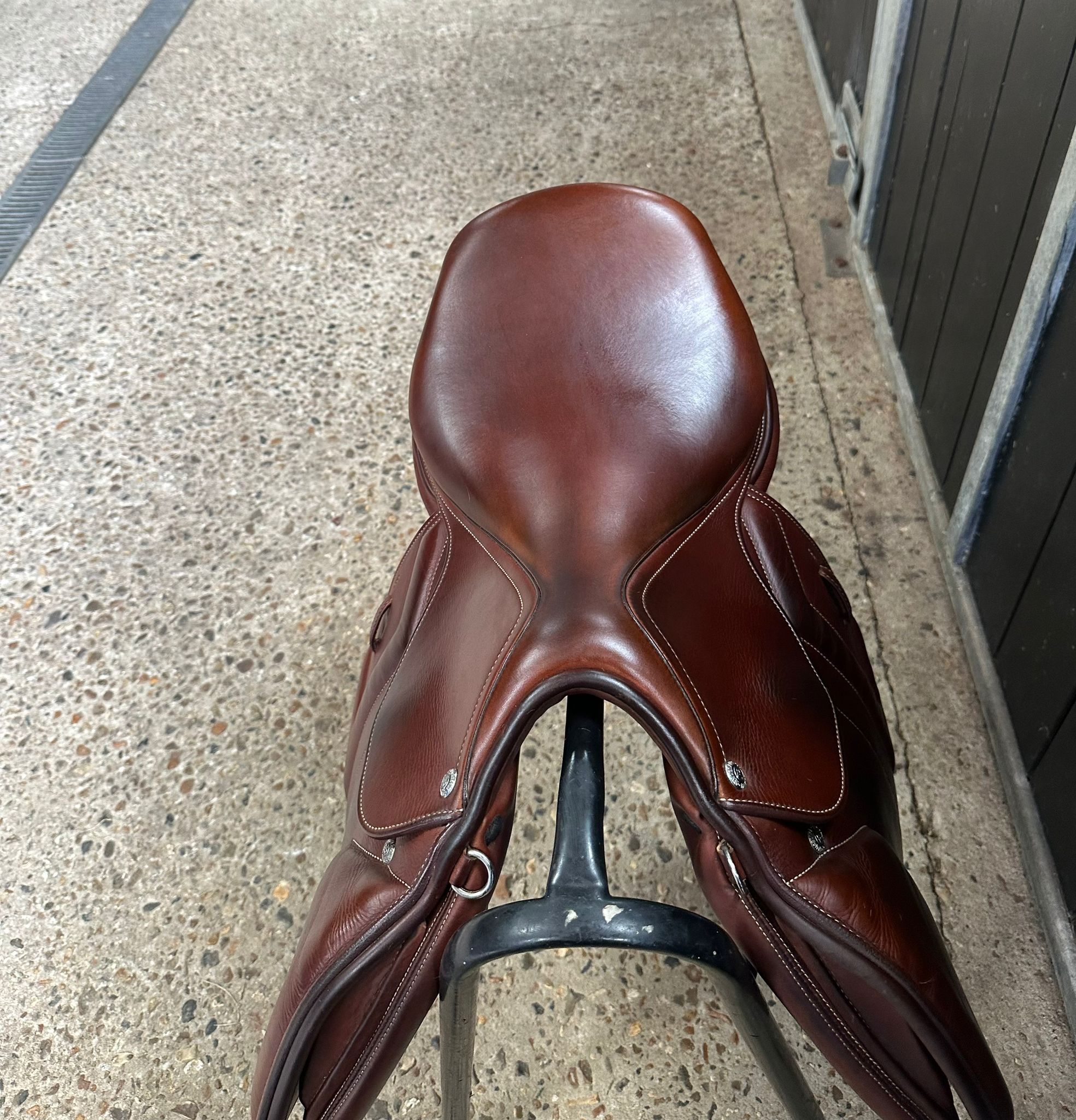 Renaissance F2 - private