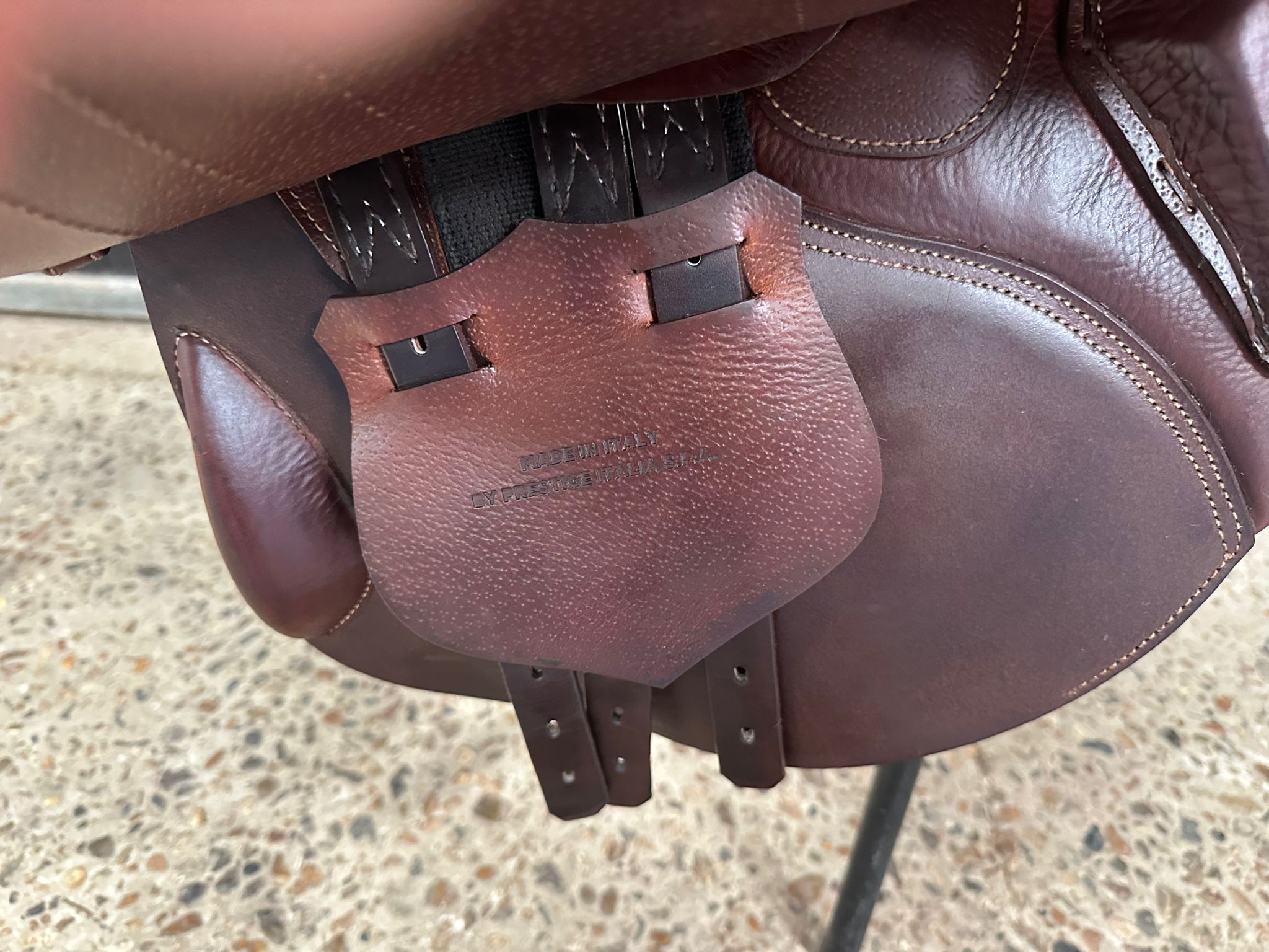 Renaissance F2 - private